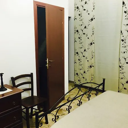 Nocleg ze śniadaniem Casa Umberto I Mazara del Vallo